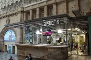 Super Cut Friseur DLZ Promenaden Hauptbahnhof/Osthalle Leipzig