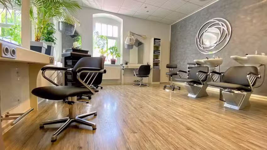 Taggeselle Friseursalon