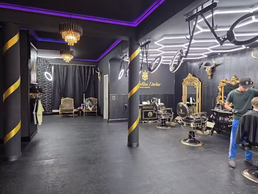 The Golden Barber &ndash; Men&rsquo;s Salon