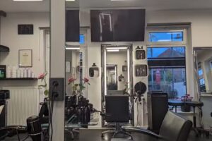 The One Friseure by Tobias Petersen