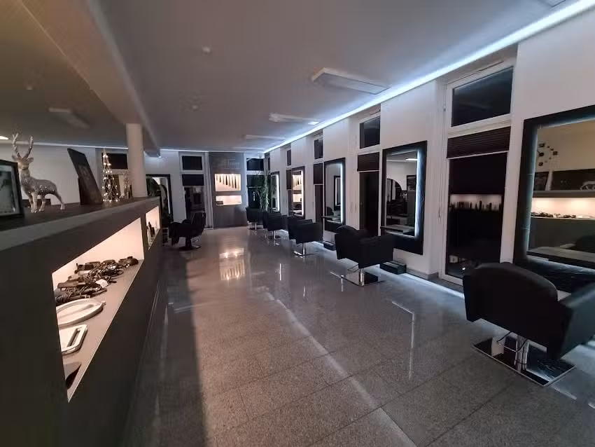 Timo G&ouml;bel Friseure