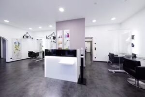 Tina No&euml;l Hairstylist