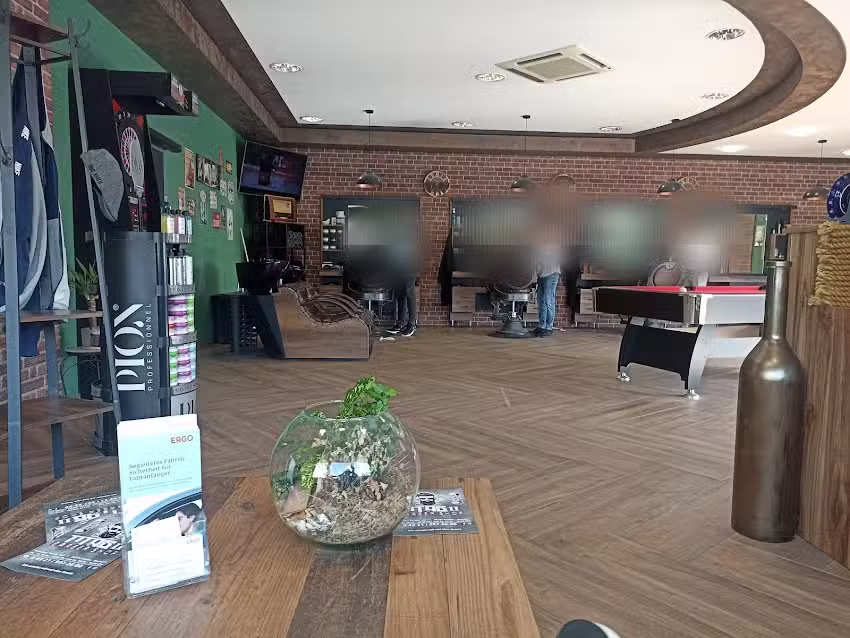 Tito&lsquo;s Barbershop