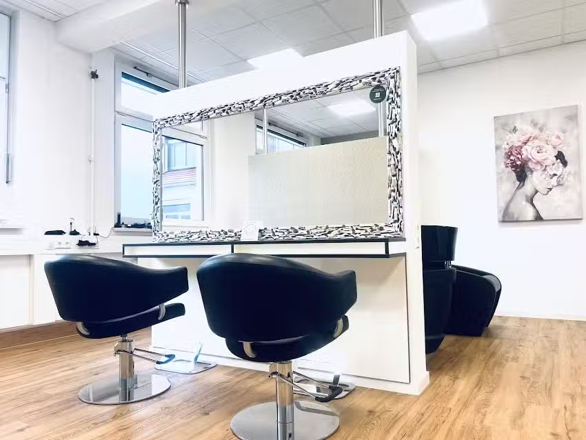 TK Friseur Weingarten | Damen- und Herrenfriseur | Tatjana Kinast Friseurmeister