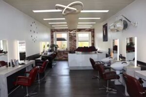 Tom Frahm Friseursalon Salon Haarchic