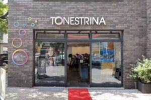 Tonestrina