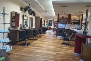 Top Hair – Der Friseur