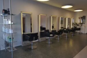 Top Style &ndash; Hair & Beauty