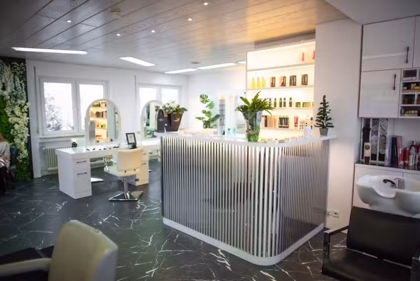 Tuayda FRISEUR &ndash; Damen Und Herren