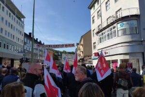 Uniq Art Fris&ouml;r