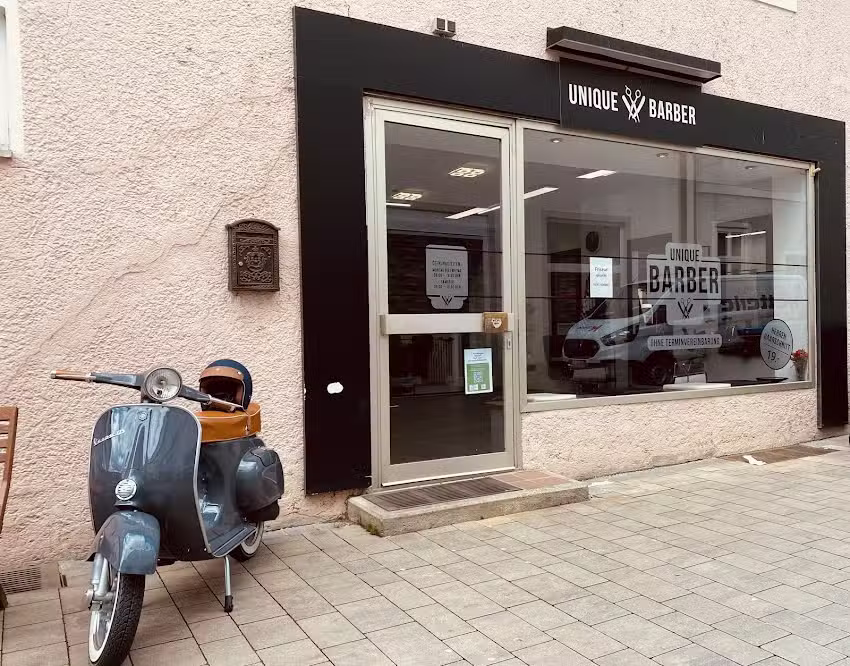 Unique Barber