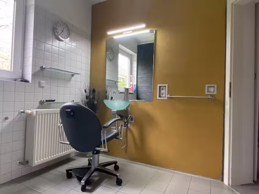 Ursula Skerra Frisuren