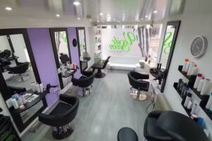 VesileSevenHaarstudio