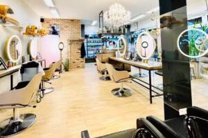 Visible Shades &ndash; Hairdesign by Dausend