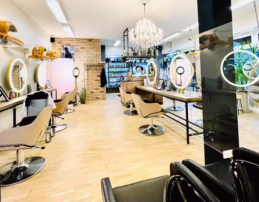 Visible Shades &ndash; Hairdesign by Dausend