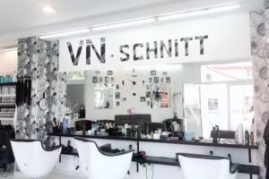 VN-Schnitt &ndash; Hair & Beauty