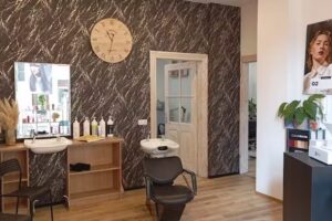 Von Kopf bis Fu&szlig; -Ihr Beauty-Salon