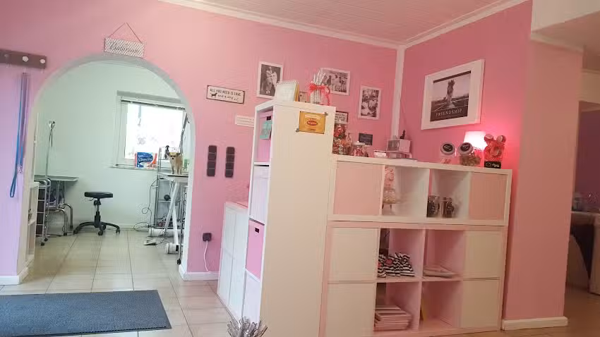 Vronis Hundesalon &ndash; Vronis Dog Grooming