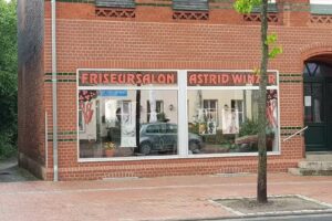 Winzer Astrid Friseursalon