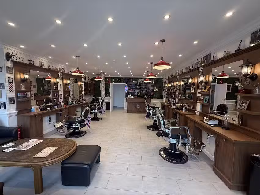 World men&lsquo;s barbershop