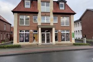 Young Guns Hairdresser by Jesus Sanchez