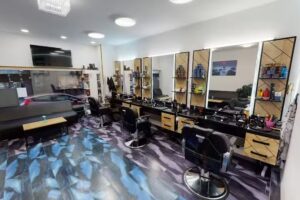 Zara Style Friseur