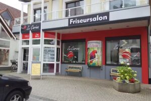 zu Carina-Damen und Herren Frisör