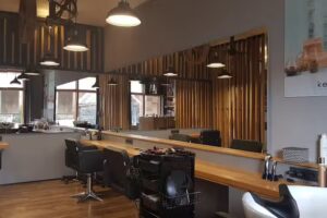 Zur Boderin &ndash; Friseursalon Im Park