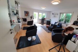 Zweithaar & Friseursalon Nelly Nitschke