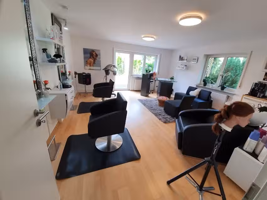 Zweithaar & Friseursalon Nelly Nitschke